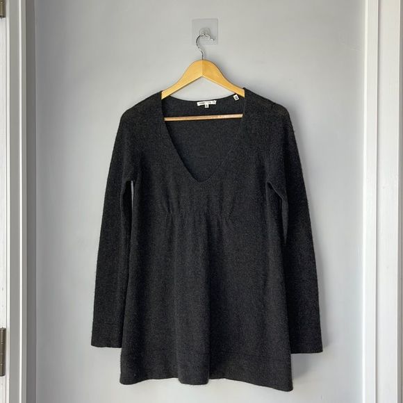 Vince Dark Grey V-Neck Cashmere Sweater - Picture 1 of 9